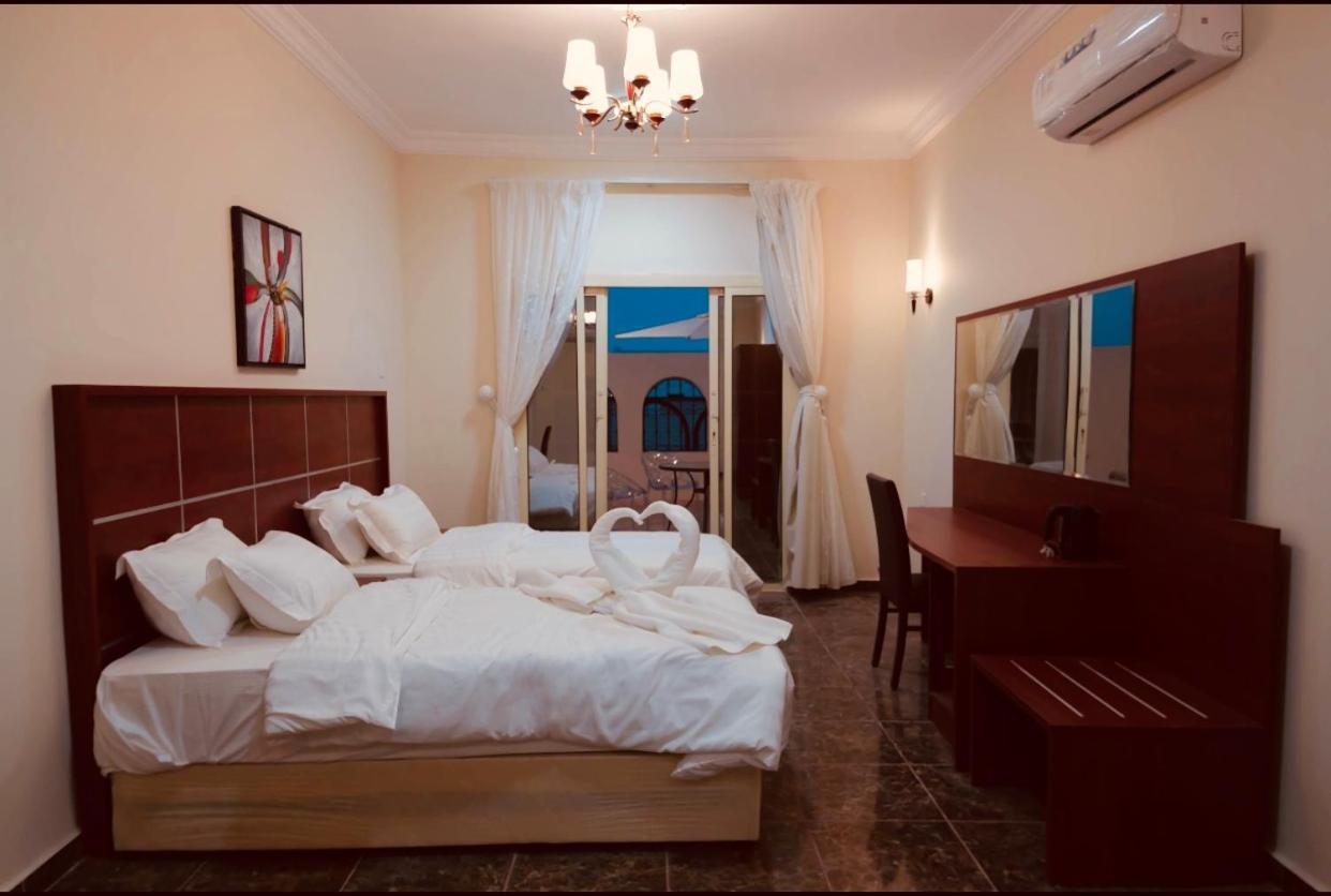Arees Beach Hotel Rayyis Exterior foto