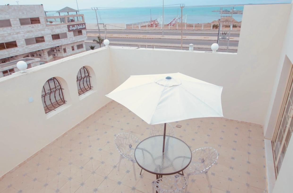 Arees Beach Hotel Rayyis Exterior foto